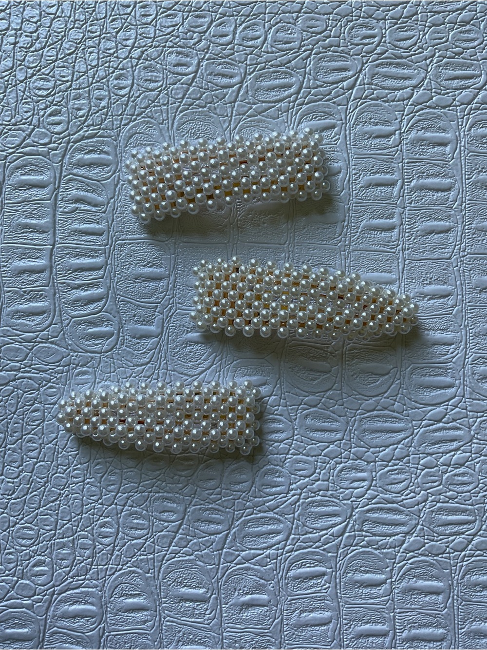 Pearl hair barrettes